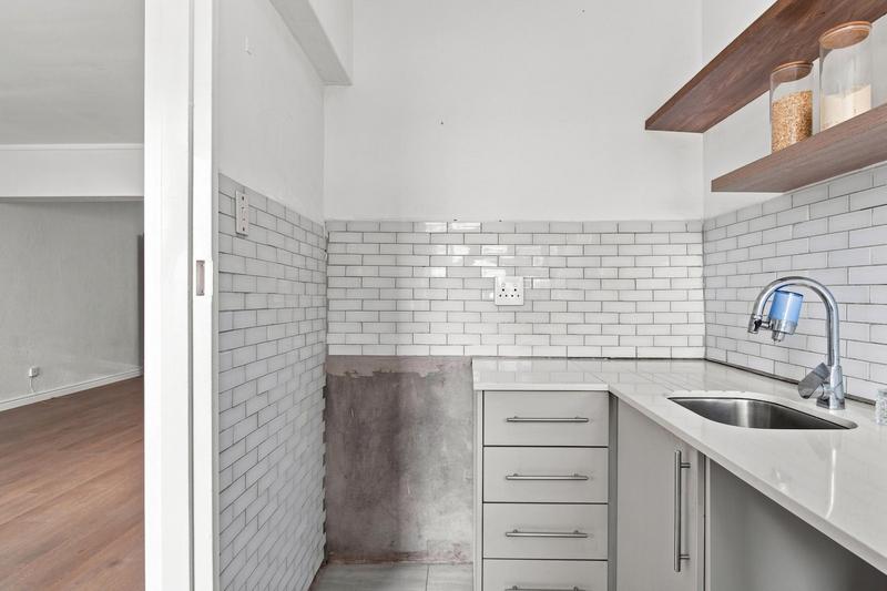 To Let 0 Bedroom Property for Rent in Sea Point Western Cape